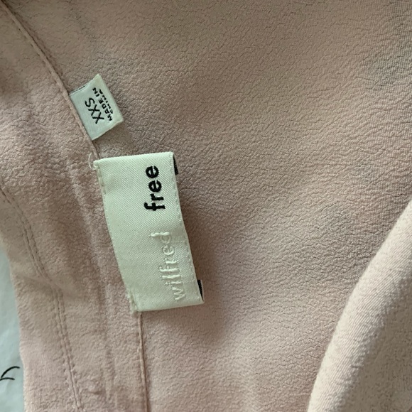 Pink crop tie top - Picture 2 of 3